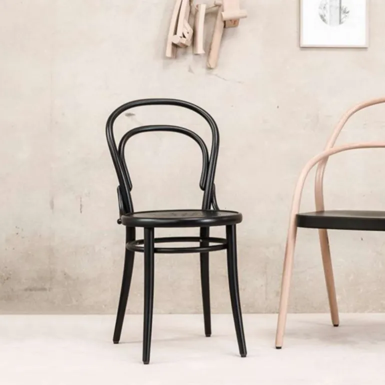 14 Ton® Chaise bistrot en bois