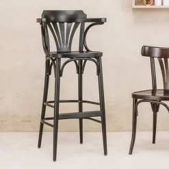 135 Ton® Tabouret en bois avec accoudoirs style bistrot
