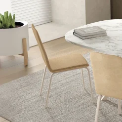 Altea Chaise en tissu et pieds en métal