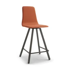 Carlos Tabouret snack pivotant rembourré avec pieds en métal