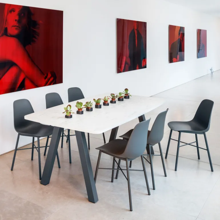 Cloe Chaise moderne en polypropylène et métal