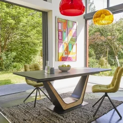 Comet Table design en céramique avec allonges pied central