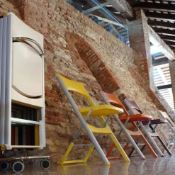 Compact Chaise pliante solide en technopolymère et métal aluminium