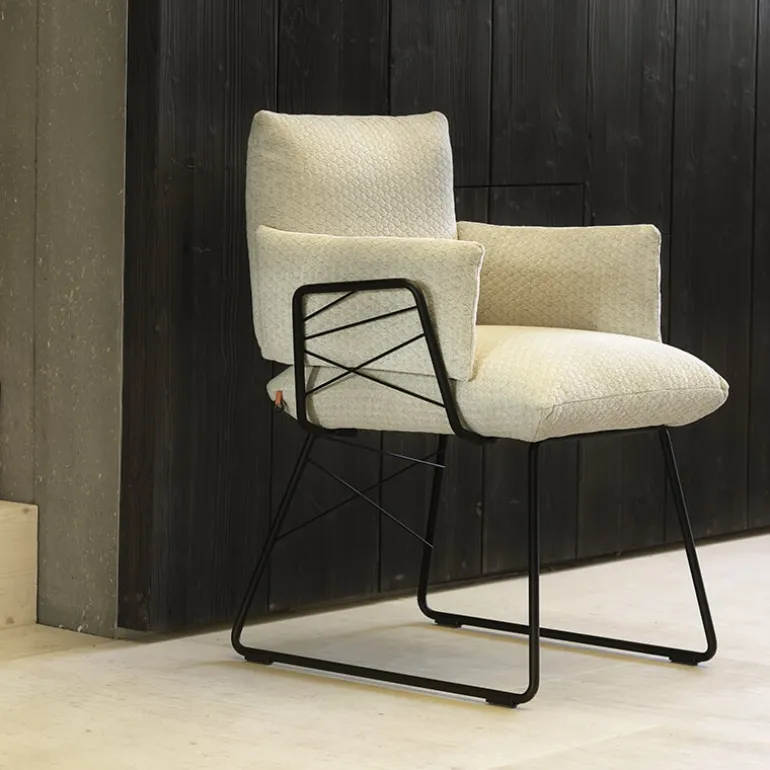 Cosy Mobitec® Fauteuil design confortable assise en tissu et pieds en métal