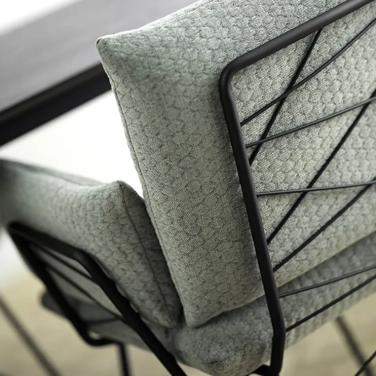 Cosy Mobitec® Fauteuil design confortable assise en tissu et pieds en métal