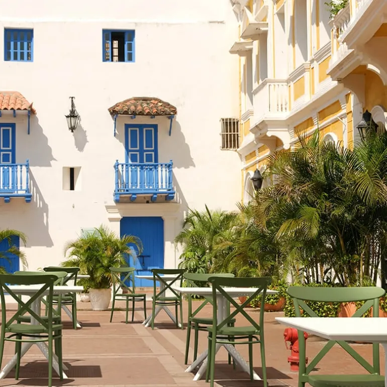 Cross Chaise de terrasse bistrot empilable en polypropylène