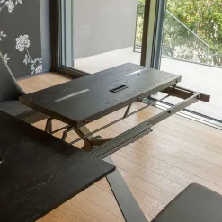 Delta Table design italienne extensible en mélaminé et pieds en X