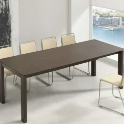 Evento Table rectangulaire extensible avec plateau en dekton et pieds en métal