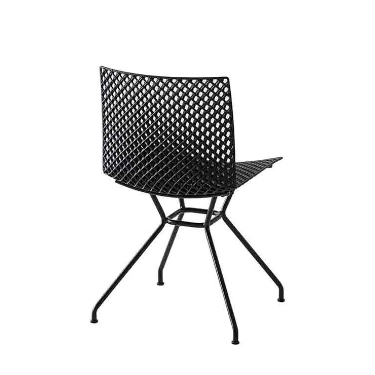 Fuller TC Chaise design italien microperforée avec pieds en métal