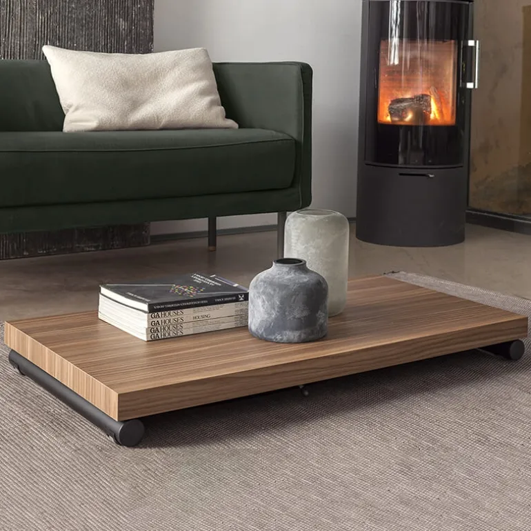 Géniale Table basse relevable petit espace en mélaminé