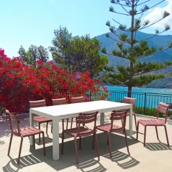 Helen Chaise de jardin moderne empilable en polypropylène