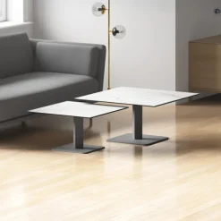 Ibero mini Table basse carrée en céramique avec pied central