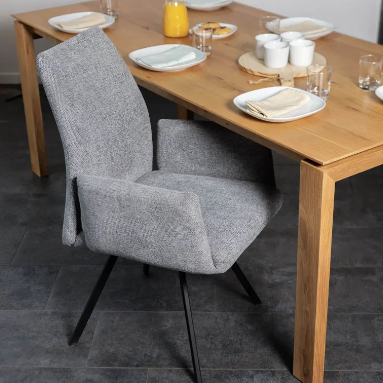 Jules Fauteuilconfortable en tissu avec dossier inclinable et pieds en métal