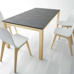 Lakera Table en Dekton extensible avec pieds en bois massif