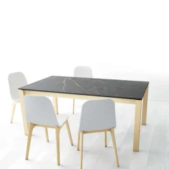 Lakera Table en Dekton extensible avec pieds en bois massif