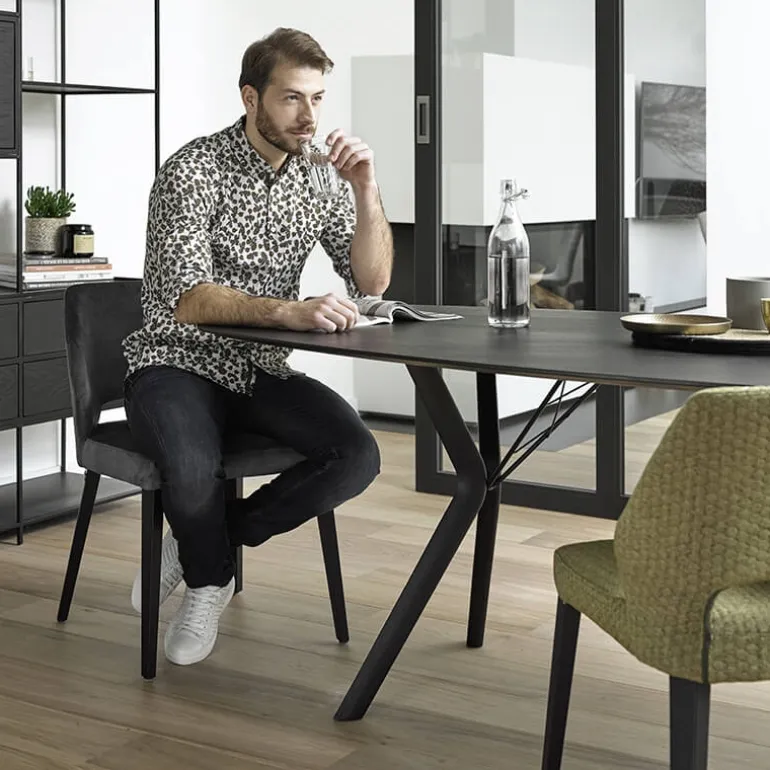 Lena Mobitec® Chaise ajourée en tissu et pieds bois style moderne