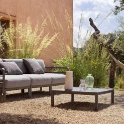 Maximo Table basse de jardin carrée en polypropylène recyclé