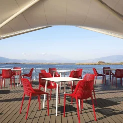 Maya Table carrée en stratifié