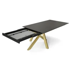 Moon Table design extensible en Dekton avec pied central