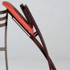 Ophélie Carrier® Tabouret snack contemporain pliant en métal et synthétique dossier bois wengé