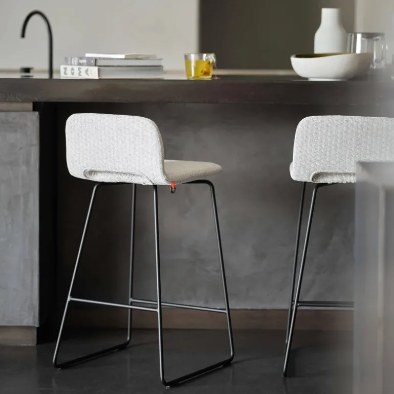 Pamp Mobitec ® Tabouret snack design en tissu avec dossier bas et pieds en métal
