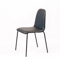 Pandora Chaise moderne rembourrée avec pieds métal