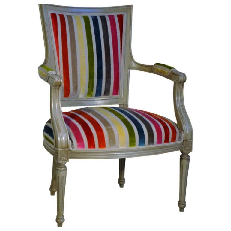 Quentin Fauteuil cabriolet Louis 16 fabrication française en tissu et bois massif