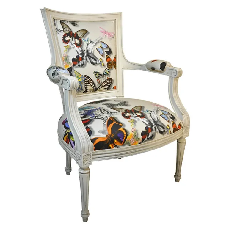 Quentin Fauteuil cabriolet Louis 16 fabrication française en tissu et bois massif