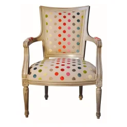 Quentin Fauteuil cabriolet Louis 16 fabrication française en tissu et bois massif