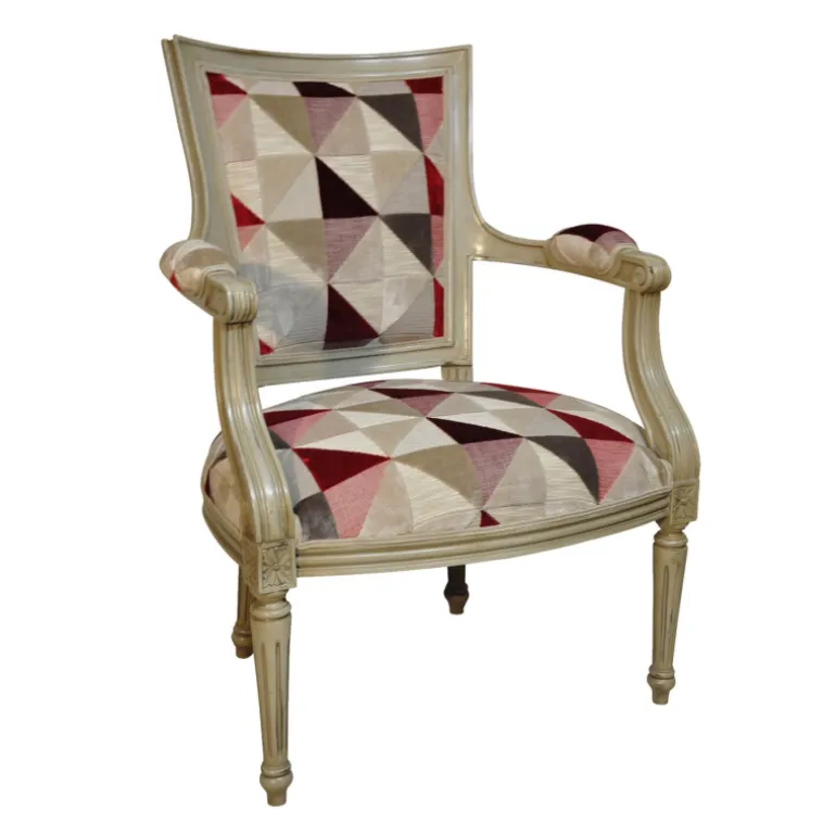 Quentin Fauteuil cabriolet Louis 16 fabrication française en tissu et bois massif