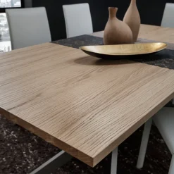 Renzo Table de salle à manger design en stratifié