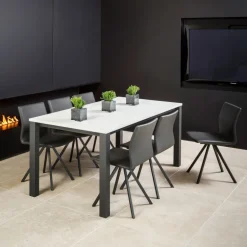 Silva Chaise design en métal et simili