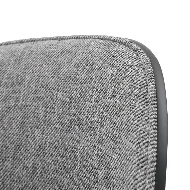 SimoneChaise bimatière en tissu dossier bois avec pieds en métal