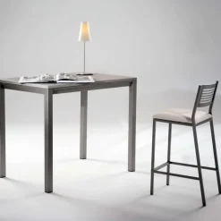 Slide Carrier® Tabouret moderne snack en synthétique et métal