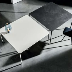 Slim Sovet® Table carrée design italienne en céramique et métal