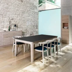 SM26/27 Table danoise extensible en bois massif et en stratifié noir