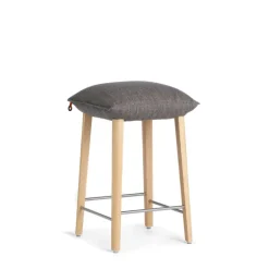 Soda Mobitec® Tabouret snack rembourré sans dossier en tissu et pieds bois