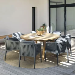 TamaniTable de jardin ronde en teck