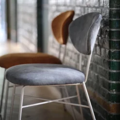 Toro Mobitec ® Chaise cosy minimaliste en tissu et pieds métal