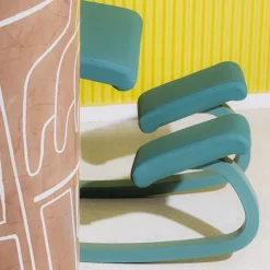 Variable Monochrome Varier® Chaise de bureau ergonomique à bascule en tissu