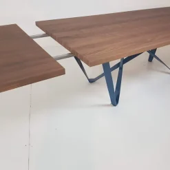 Wave Table design extensible avec pied en métal