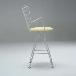 Well Carrier® Tabouret snack design en synthétique et métal