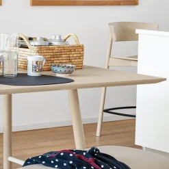 Yo Connubia® Table rectangulaire scandinave en bois massif